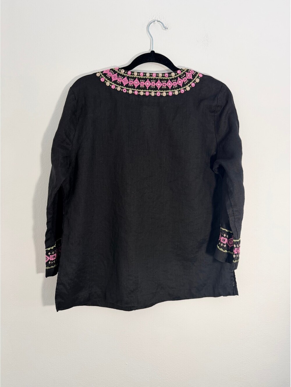 Carole Little Black 100% Linen Embroidered Tunic Top Boho Pink Floral Size L - Picture 4 of 6
